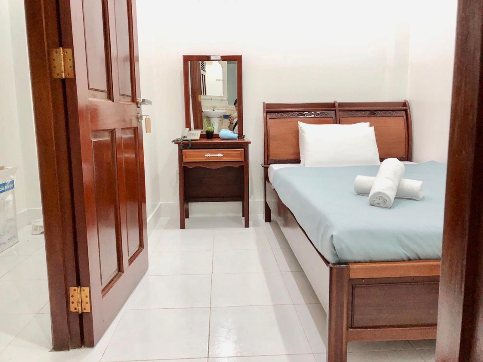 Saigon Cozy2 Hotel At 241 Pham Ngu Lao Street Ho Chi Minh-Byen Eksteriør billede